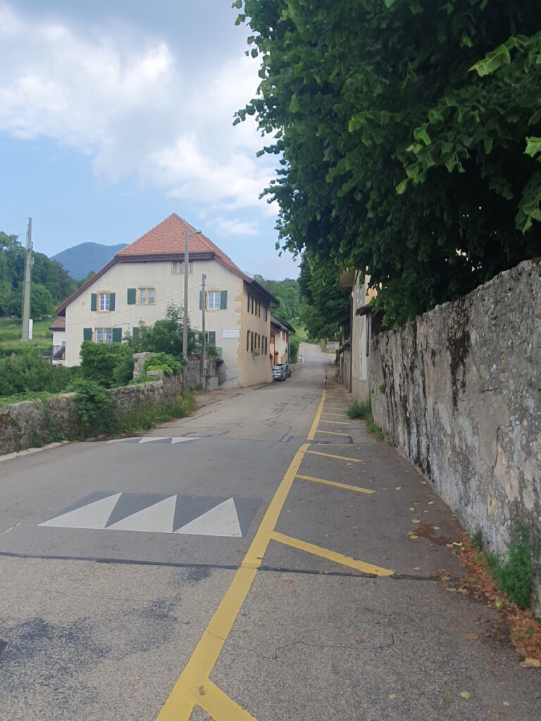 Boudry: Weg zur Areuse Schlucht